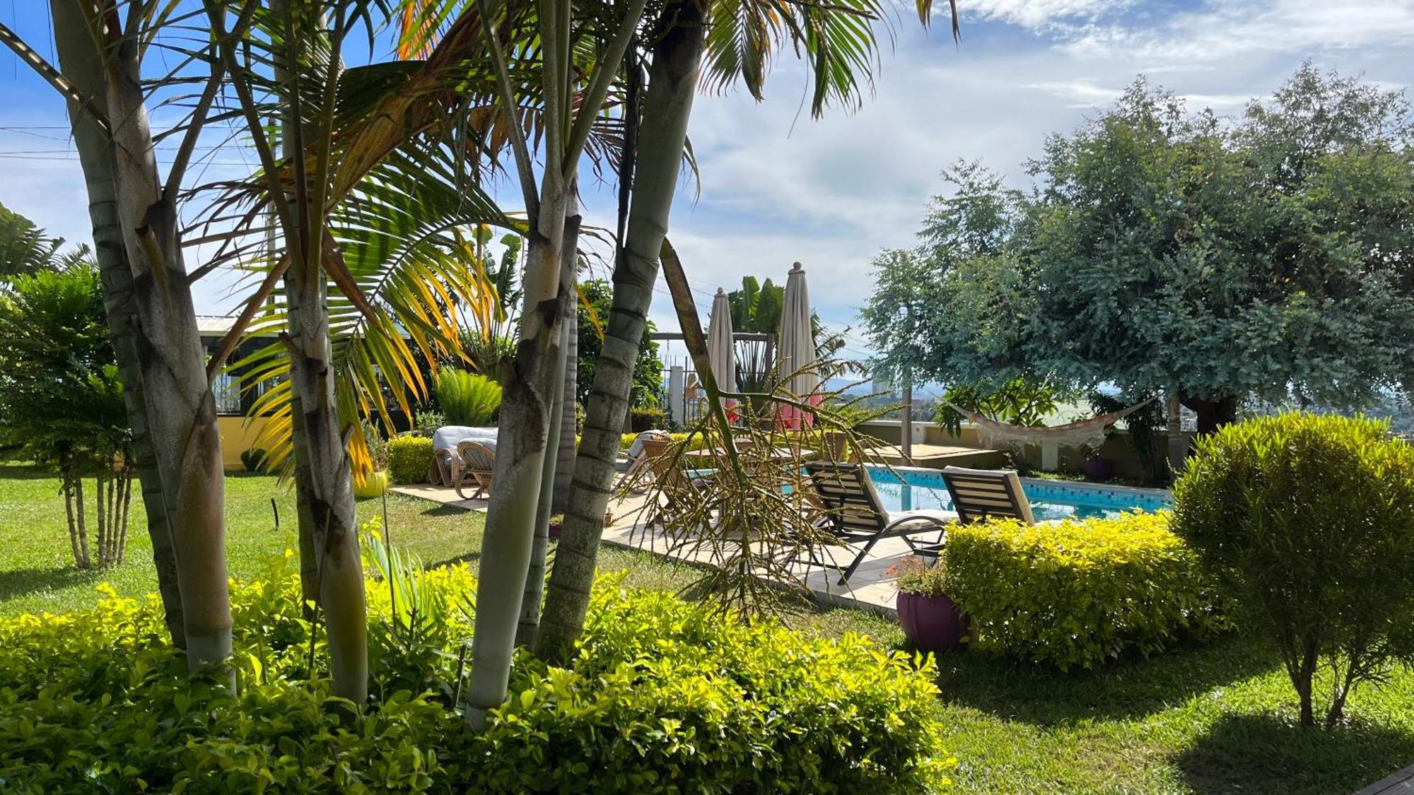 Hotel Cocody Roc Ambohidratrimo Exterior foto
